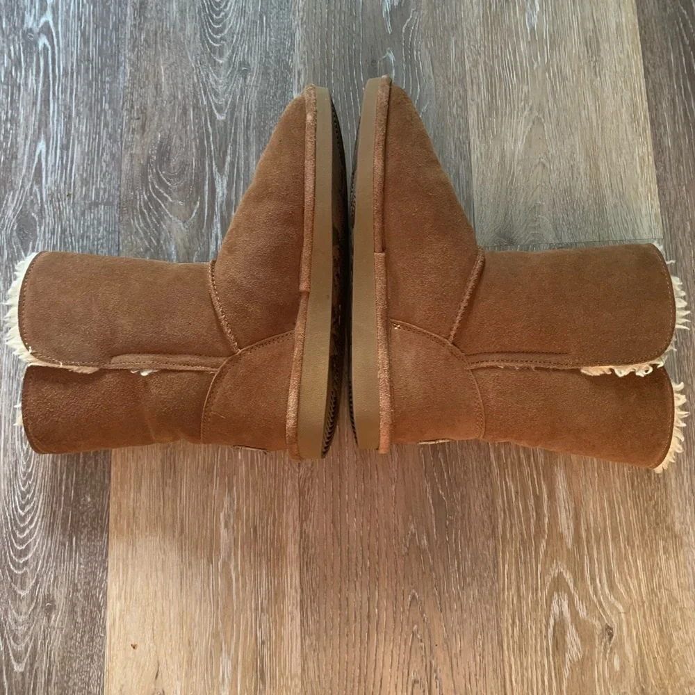 Bearpaw Boots Women’s Sz 9‎
